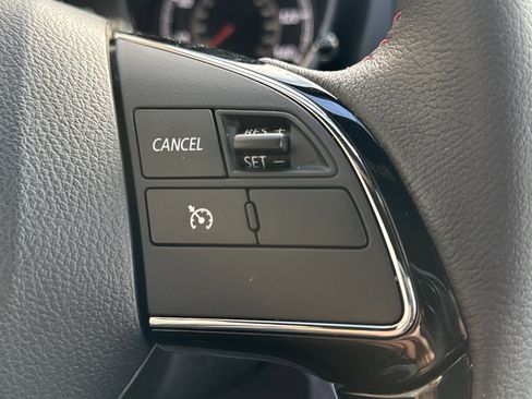 Used 2020 Mitsubishi Outlander Sport Black Edition image 18