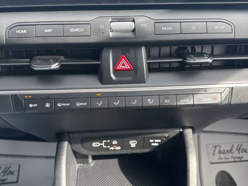 Used 2025 Kia K4 LXS image 16