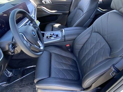 Used 2026 BMW X5 sDrive40i w/ Climate Comfort Package image 19