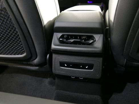 Certified 2025 Audi Q6 e-tron Premium Plus w/ Premium Plus image 5