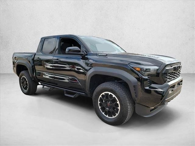 Used 2026 Toyota Tacoma TRD Off-Road AWD/4WD image 3