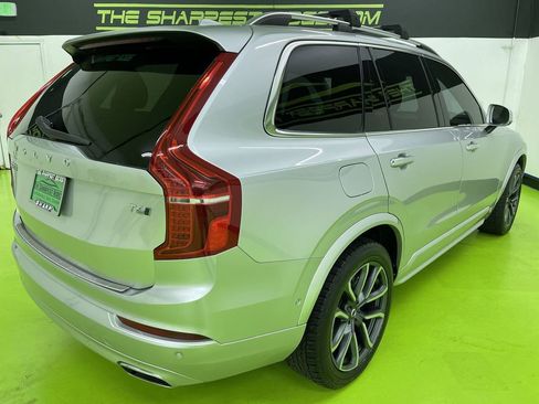 Used 2018 Volvo XC90 T6 Momentum w/ Convenience Package AWD/4WD image 10