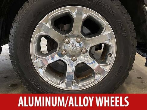 Used 2015 RAM 1500 Laramie w/ Convenience Group AWD/4WD image 7