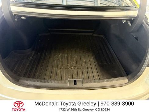 Used 2024 Toyota Crown AWD/4WD image 18