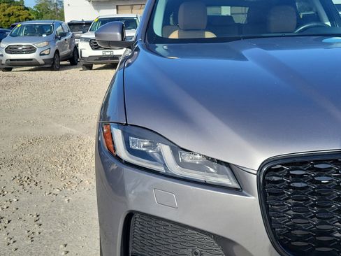 Used 2022 Jaguar F-PACE S AWD/4WD image 7
