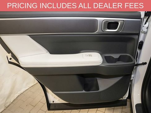 Used 2026 Hyundai Santa Fe SEL FWD image 11