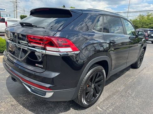 Used 2021 Volkswagen Atlas Cross Sport SE AWD/4WD image 6