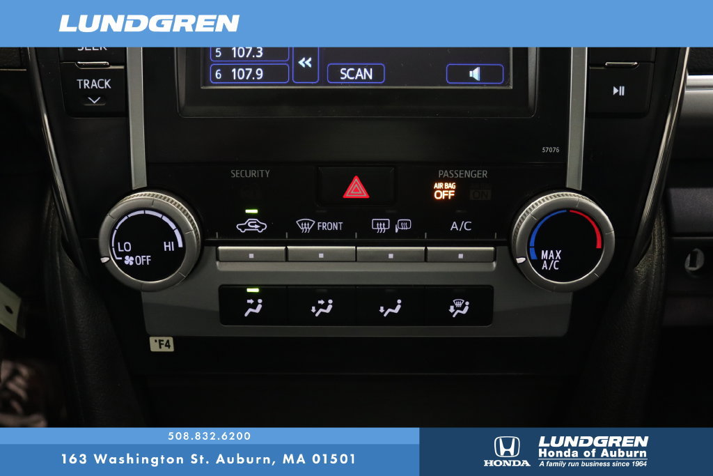 Used 2014 Toyota Camry SE FWD image 24