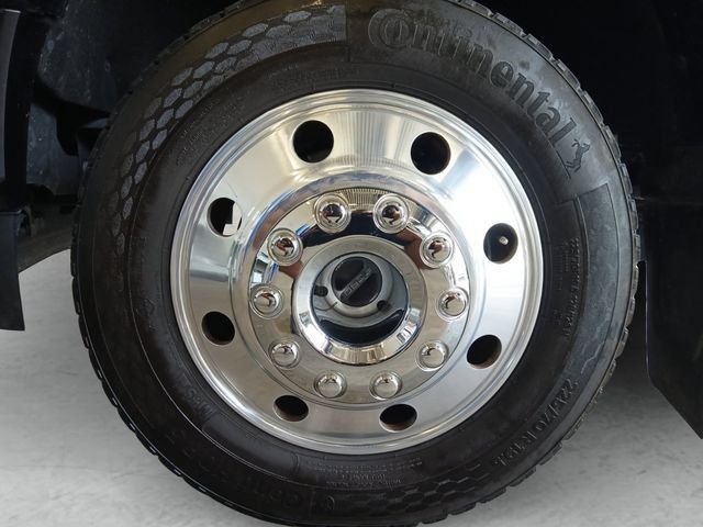 Certified 2024 Ford F450 Platinum w/ FX4 Off-Road Package AWD/4WD image 24