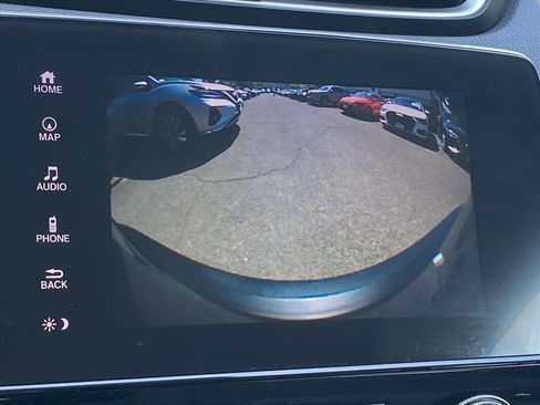 Used 2018 Honda CR-V Touring image 15