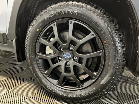 Used 2024 Subaru Crosstrek 2.5i Wilderness image 3