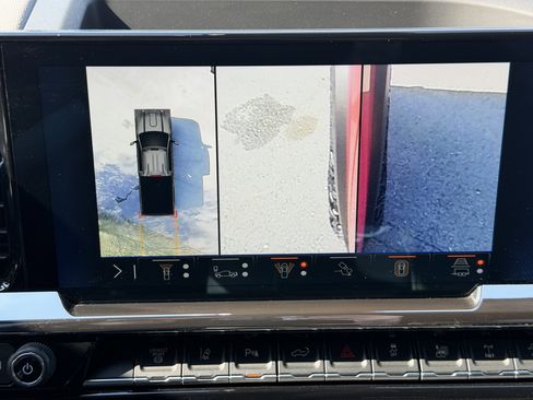 Used 2024 Chevrolet Silverado 2500 ZR2 w/ ZR2 Bison Edition image 38