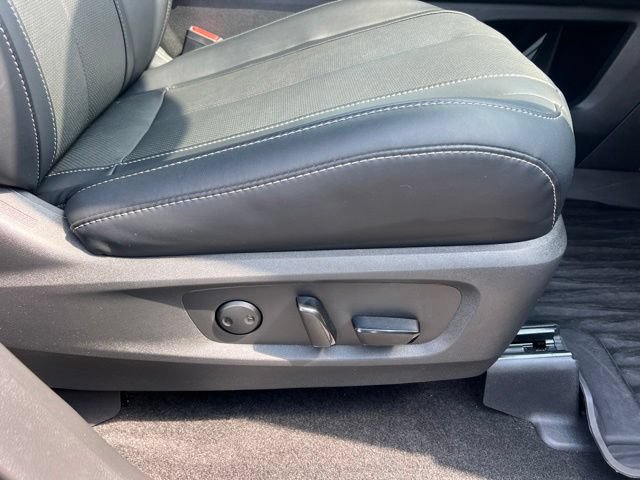 Used 2023 INFINITI QX60 Pure AWD/4WD image 13
