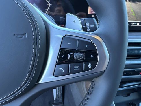 New 2026 BMW X7 xDrive40i w/ Executive Package image 28