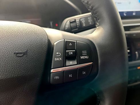 Used 2023 Ford Escape Active image 18