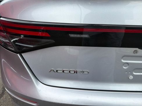 Used 2024 Honda Accord EX image 8