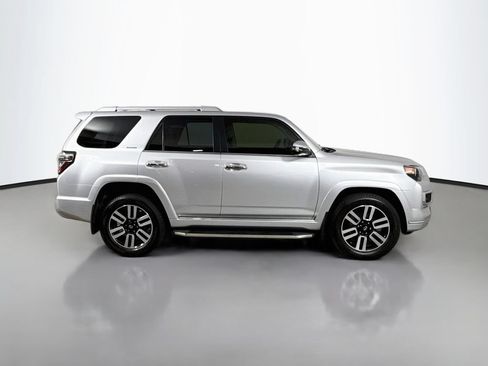 Used 2021 Toyota 4Runner Limited AWD/4WD image 4