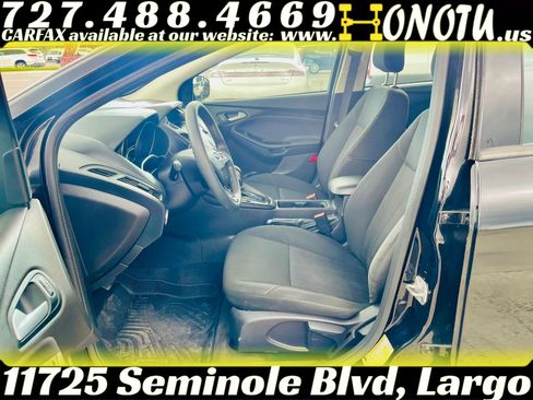 Used 2018 Ford Focus SE FWD image 9