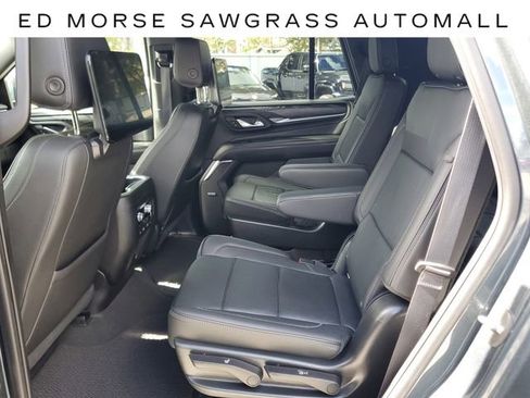 Used 2021 GMC Yukon Denali w/ LPO, Illumination Package image 12