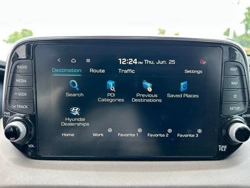 Used 2020 Hyundai Santa Fe Limited FWD image 27