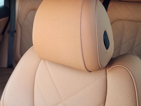 Used 2023 BMW X5 sDrive40i image 15