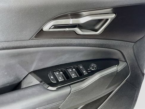Used 2023 Kia Sportage EX FWD image 19