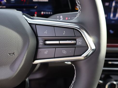 New 2026 Chevrolet Traverse Z71 w/ Enhanced Driving Package image 17