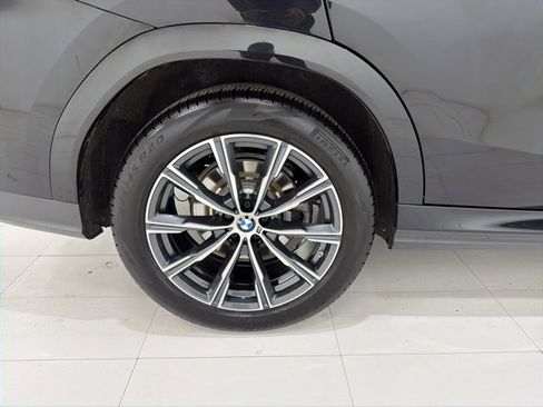 Certified 2023 BMW X6 xDrive40i w/ M Sport Package image 44