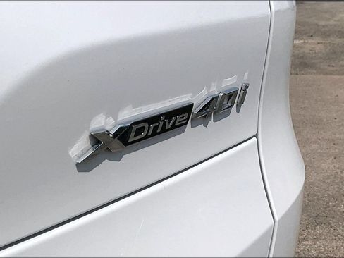 Used 2019 BMW X5 xDrive40i w/ Premium Package 2 AWD/4WD image 11