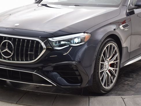 Used 2025 Mercedes-Benz E 53 AMG e 4MATIC Sedan image 10