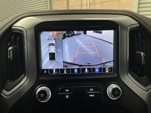 Used 2023 GMC Sierra 2500 SLT w/ SLT Premium Package image 30