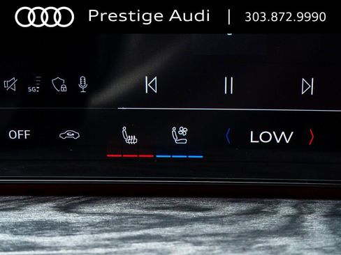 Used 2025 Audi Q5 Premium Plus w/ Premium Plus image 18