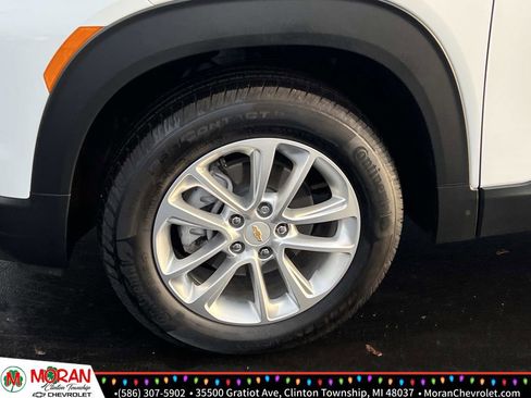 Certified 2025 Chevrolet TrailBlazer LS w/ LS Convenience Package image 9