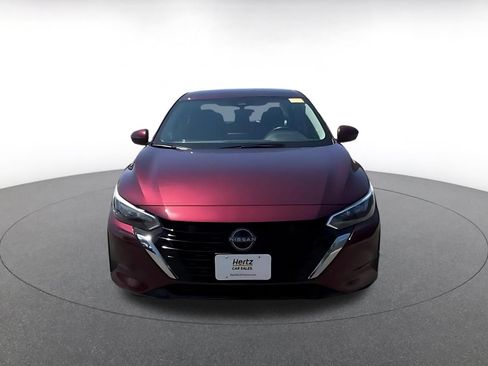 Used 2025 Nissan Sentra SV FWD image 4