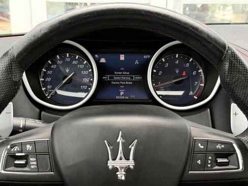 Used 2018 Maserati Ghibli S GranSport Q4 AWD/4WD image 35