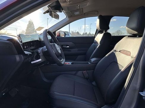 New 2026 Nissan Kicks SR image 16