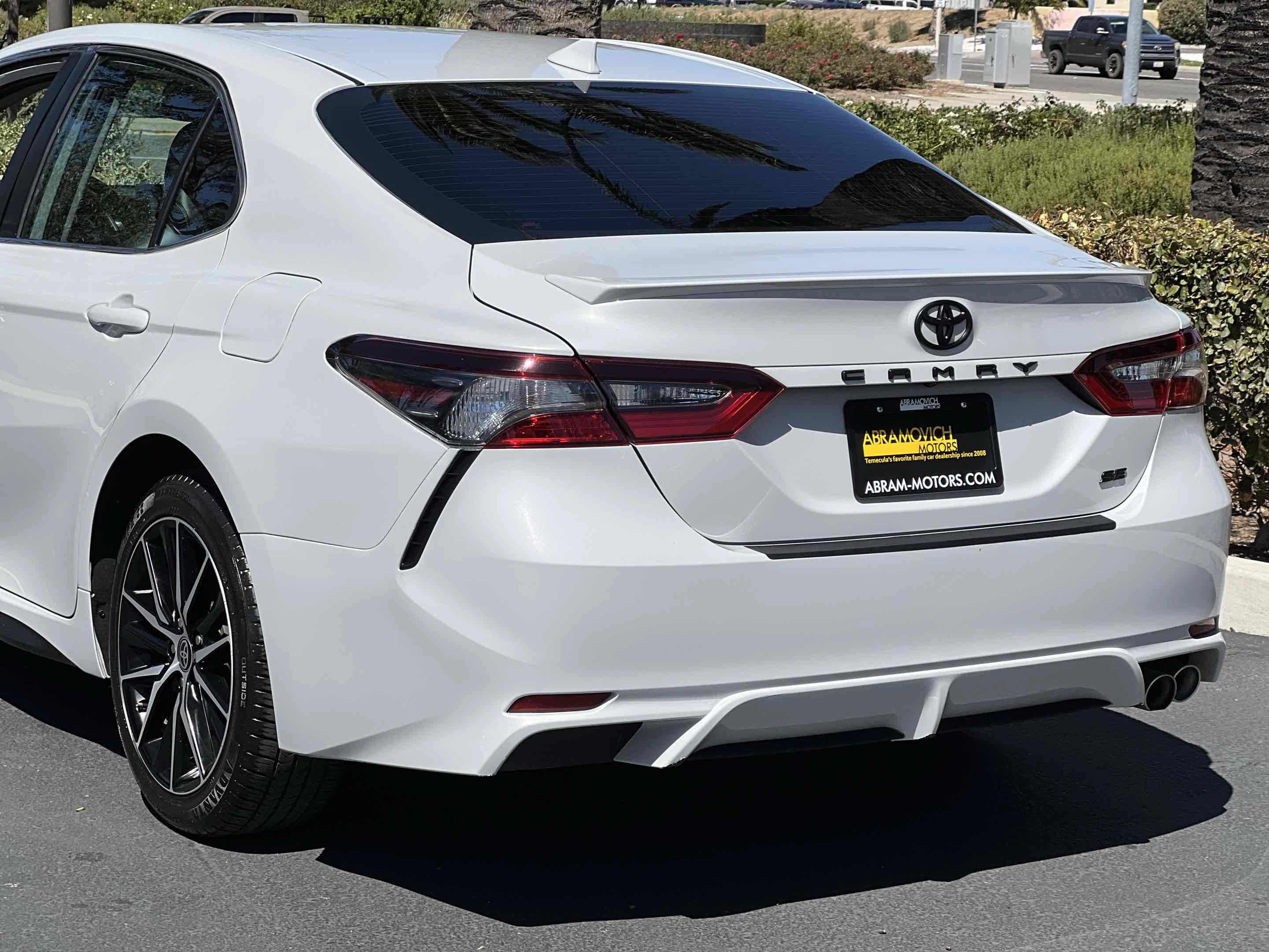 Used 2023 Toyota Camry SE w/ Convenience Package FWD image 36