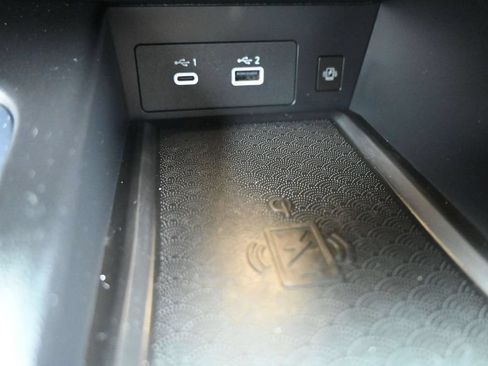 Used 2023 INFINITI QX60 Luxe w/ Performance Audio Package FWD image 16