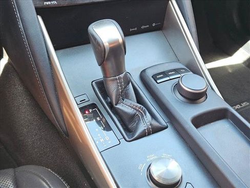 Used 2017 Lexus IS 200t RWD image 14
