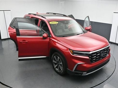 Used 2024 Honda Pilot Elite image 34