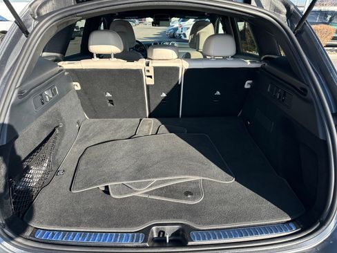 Used 2023 Mercedes-Benz GLC 300 4MATIC image 28