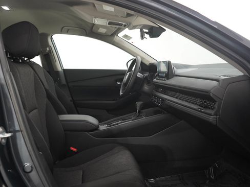 Used 2024 Honda Accord LX image 11