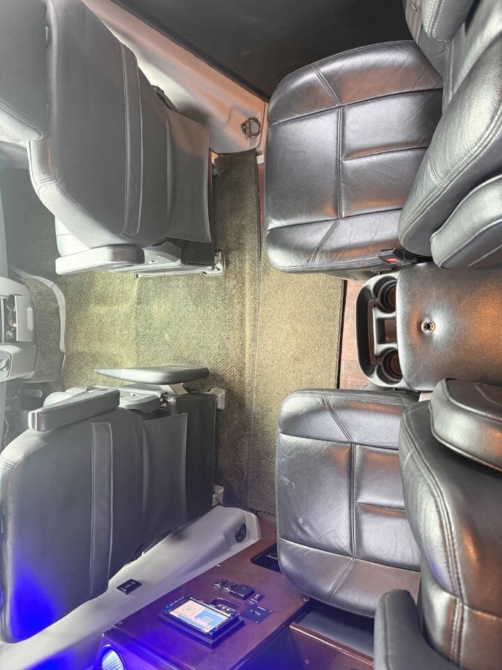 Used 2009 Dodge Sprinter 2500 RWD image 19