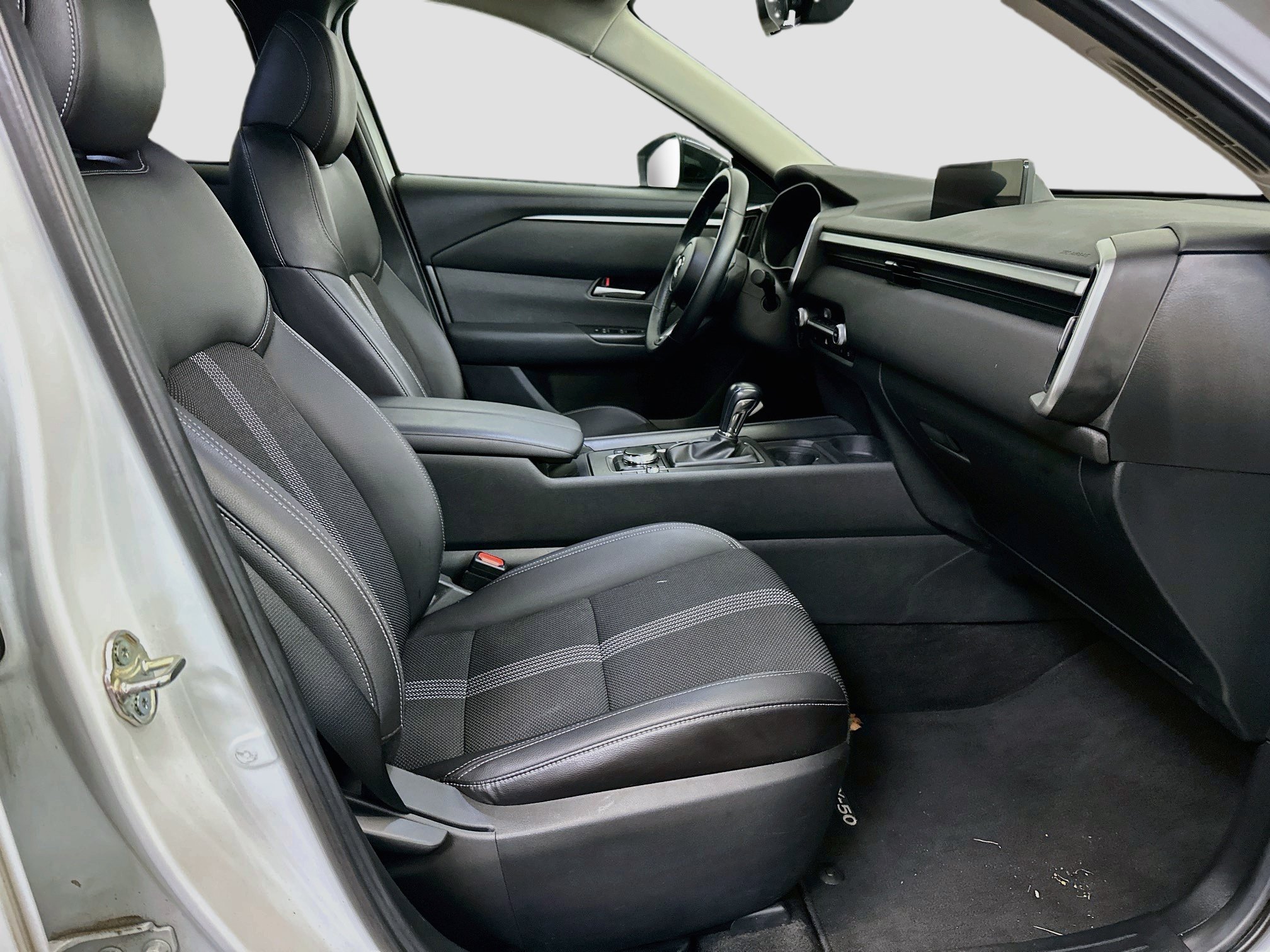 Used 2025 MAZDA CX-50 AWD 2.5 S w/ Preferred Package image 33