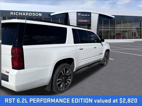 Used 2020 Chevrolet Suburban Premier image 3