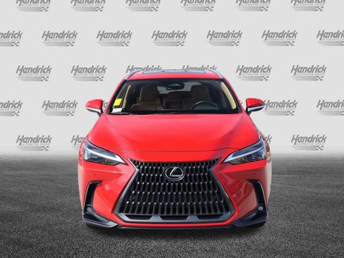 Certified 2025 Lexus NX 250 FWD w/ Towing Package (2000 Lbs) image 3