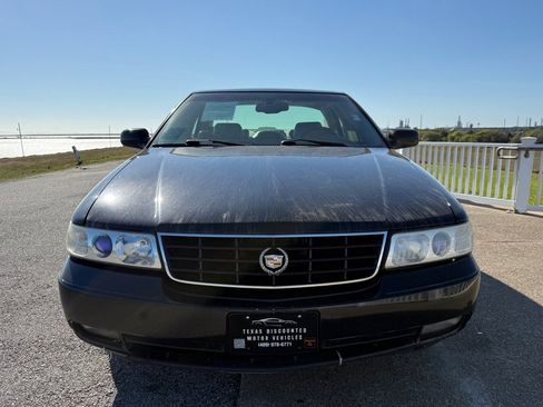 Used 2004 Cadillac Seville SLS w/ Preferred Equipment Group image 2