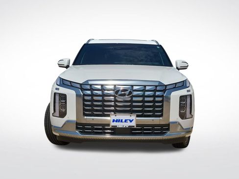 Used 2024 Hyundai Palisade Calligraphy FWD image 3