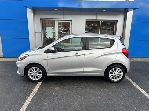 Used 2020 Chevrolet Spark LT image 11