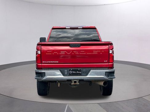 Used 2022 Chevrolet Silverado 2500 LT w/ Convenience Package AWD/4WD image 4